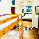 Hostel Art & Joy *