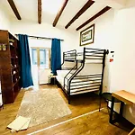Hostel Art & Joy