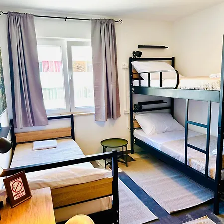Auberge de jeunesse Art & Joy *