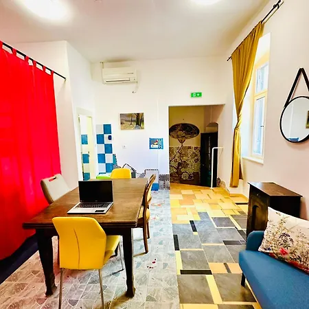 Auberge de jeunesse Art & Joy Pula