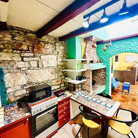 Auberge de jeunesse Art & Joy *