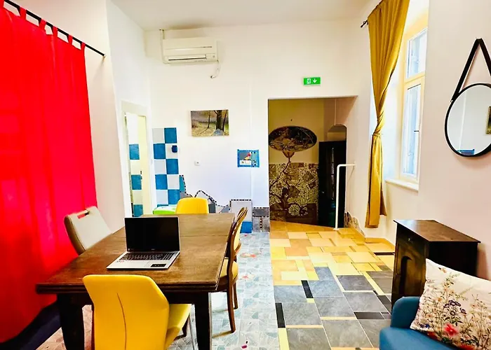 Auberge de jeunesse Art & Joy Pula