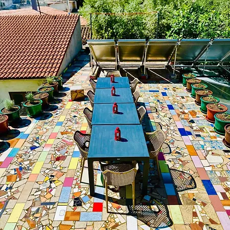Hostel Art & Joy *