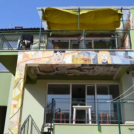 Art & Joy Hostel