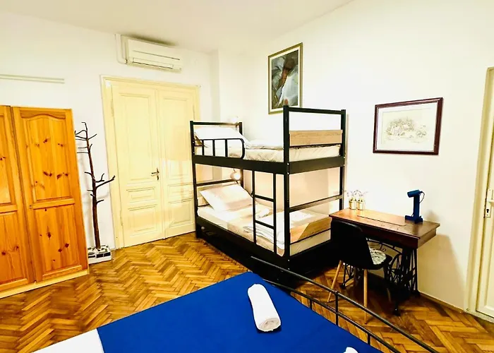 Art & Joy * Πούλα