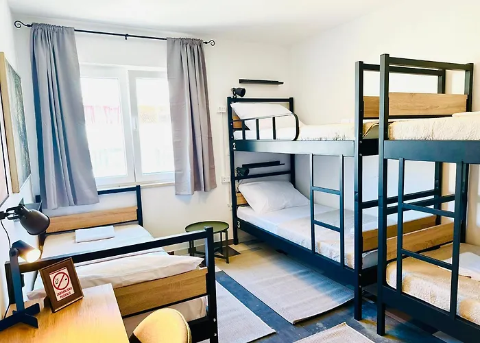 Auberge de jeunesse Art & Joy *