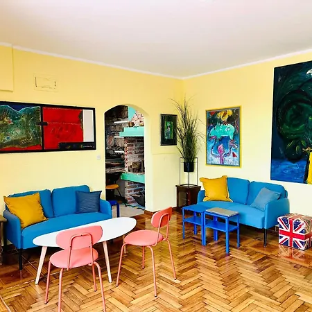 Art & Joy Хостел *