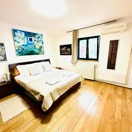 Art & Joy Хостел