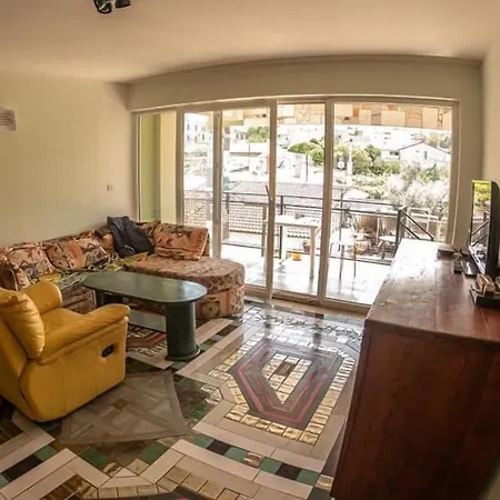 Art & Joy Хостел