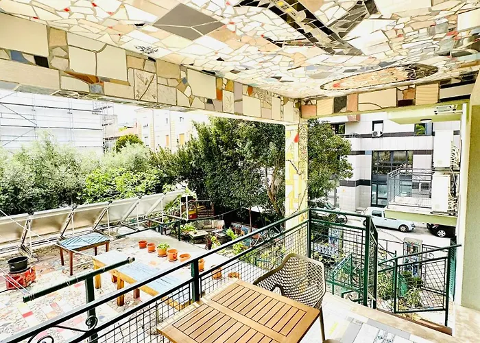 Art & Joy 호스텔 풀라